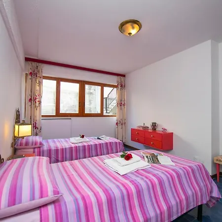 Apartamento Residenza Ludovica By The Lake - Happy Angera
